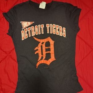 Tigers t shirt